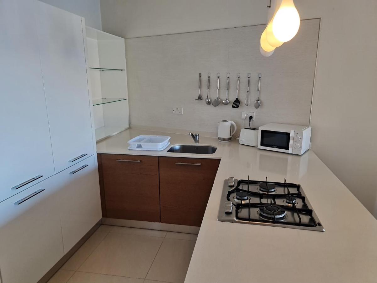 Appartamento Seabreeze Waterfront Flat Zebbug  Esterno foto